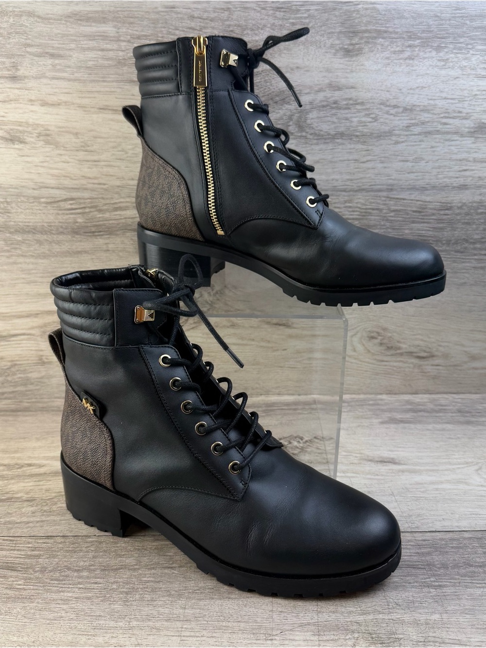 Michael Kors Womens Combat Boot Size 8.5 Black Lace Up MK Print Block Heel Lug